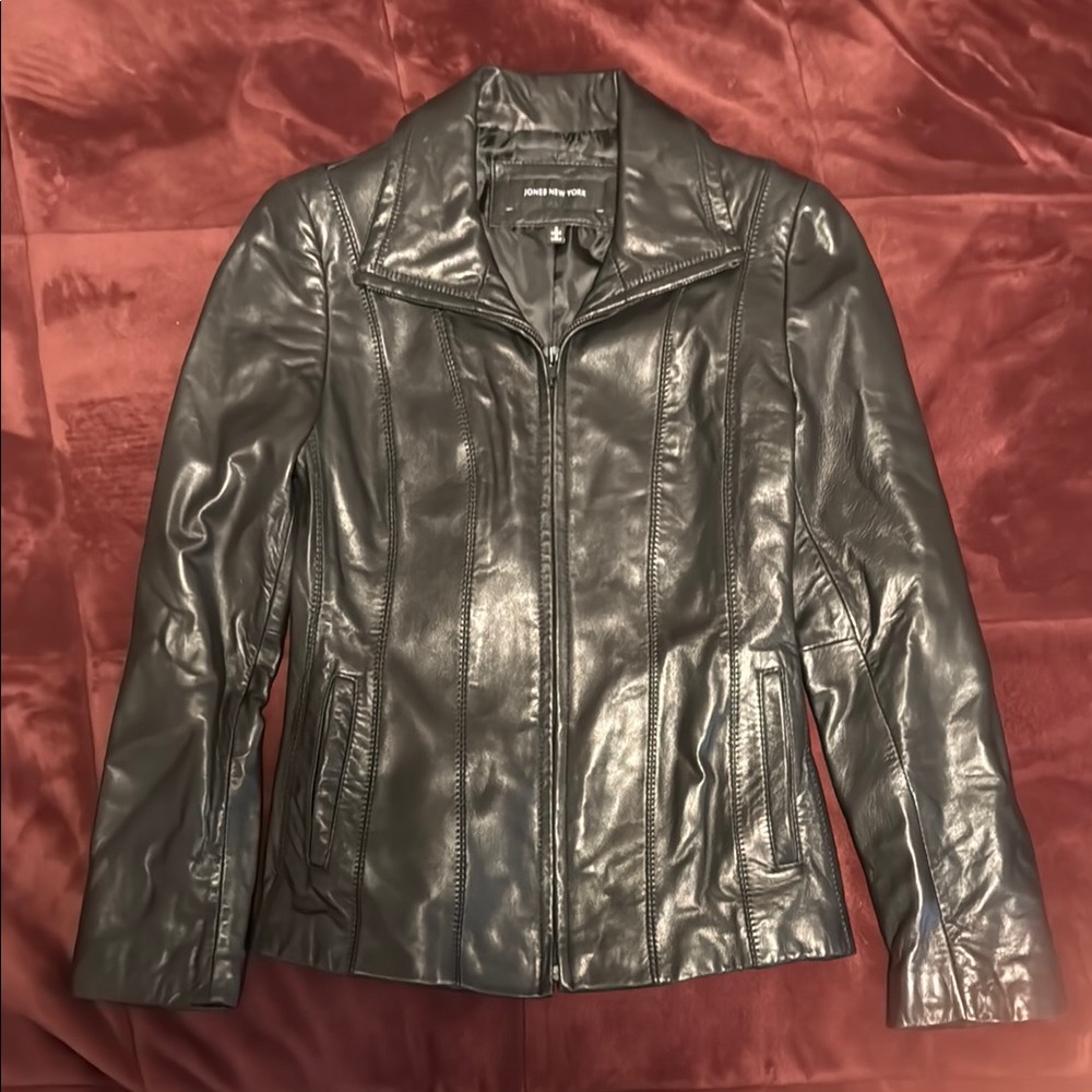 Jones New York Black Leather Jacket Timeless Design
